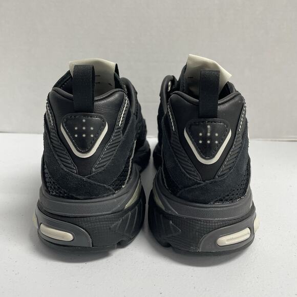 adidas Adistar Cushion Black Song for the Mute JP8416 Size 9 Black Mesh Runner